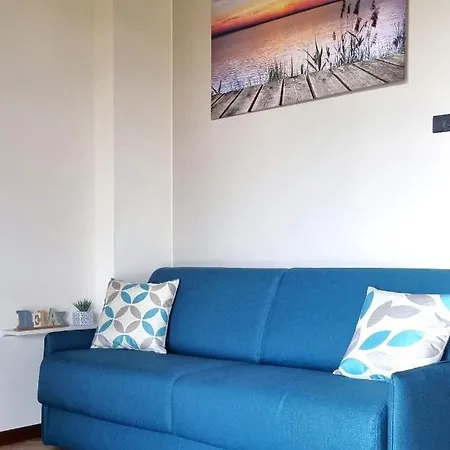 Dolce Blu Sirmione شقة *